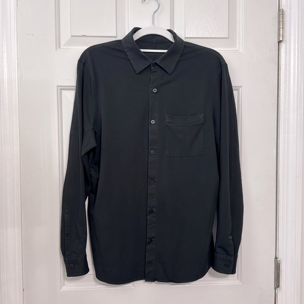 LULULEMON Men's Black Dress Shirt